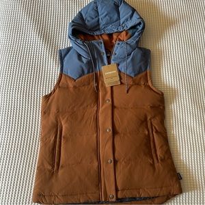 NWT Patagonia Bivy Hooded 600 Fill Down Vest Sisu Brown Acorns Rare
